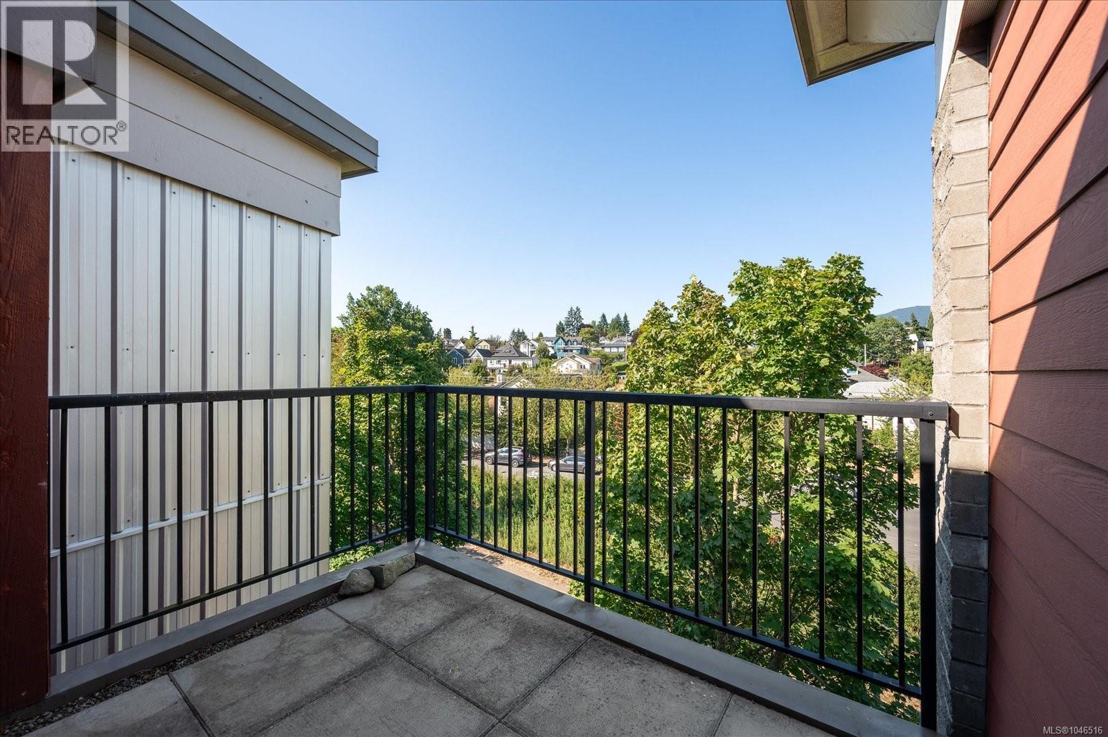 316 555 Franklyn St Property Photo 24