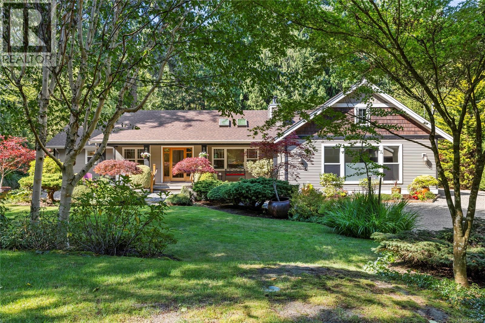 825 Fern Rd E Property Photo 1