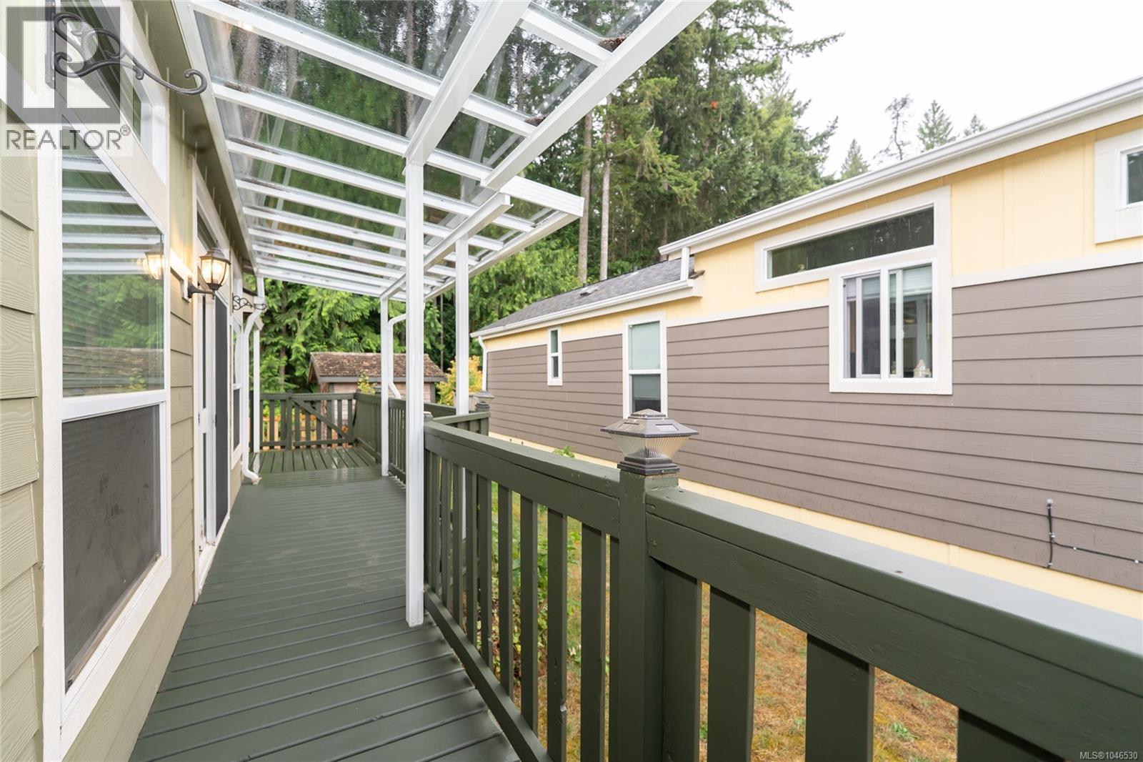 130 3042 River Rd Property Photo 20