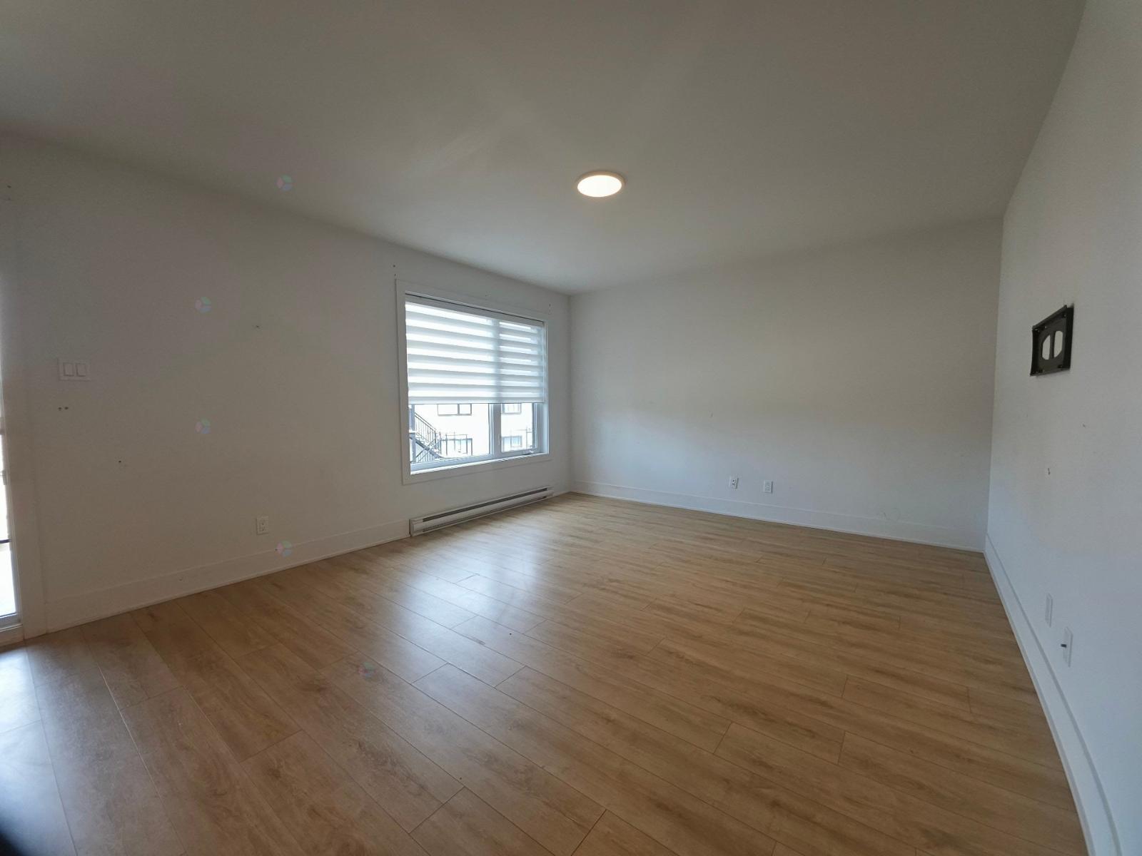 1880 Route Édouard-vii, #401 Property Photo 5