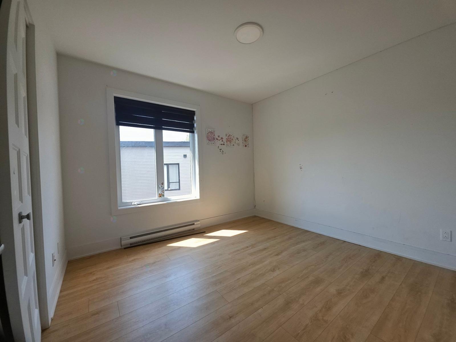 1880 Route Édouard-vii, #401 Property Photo 13