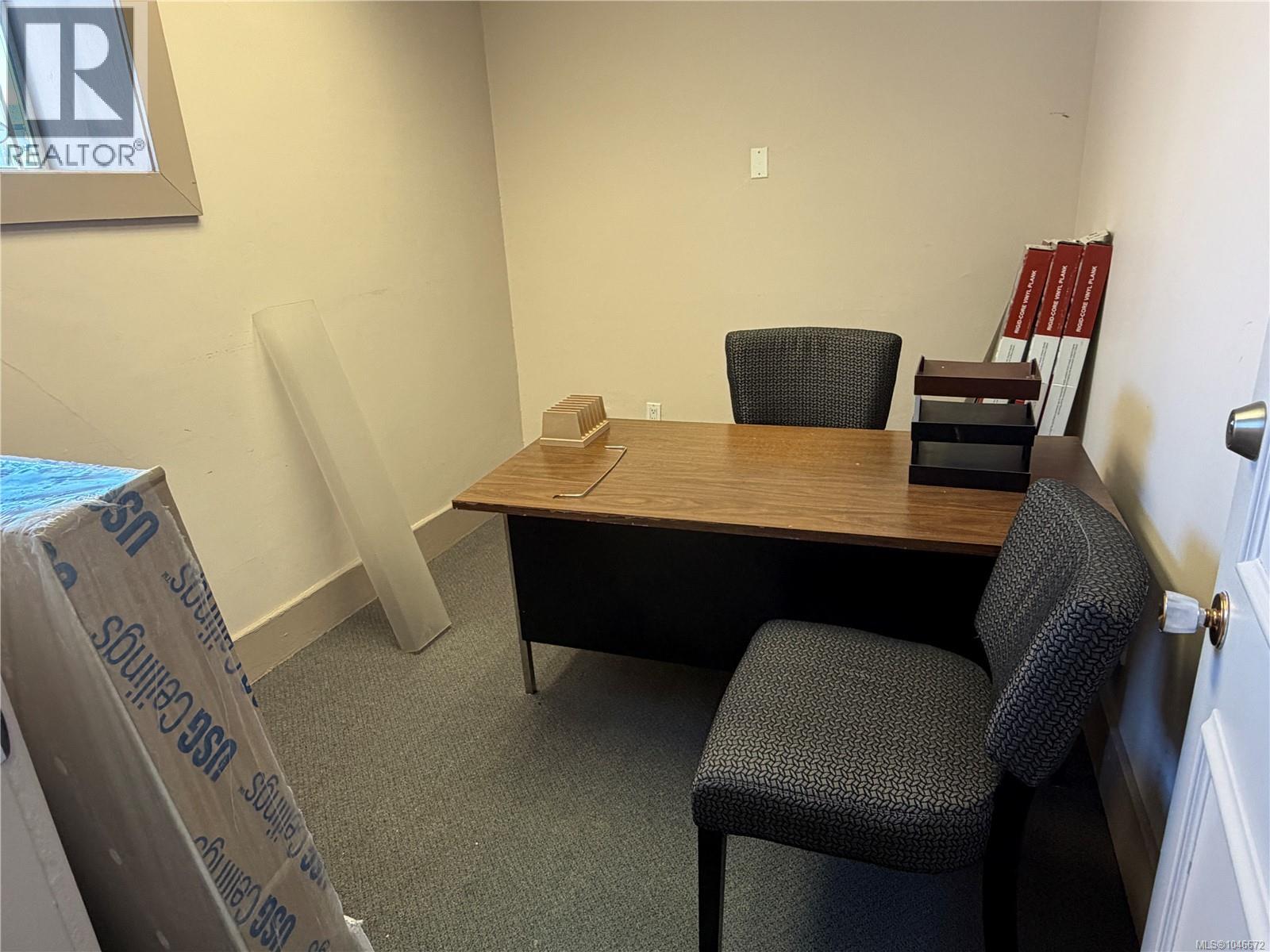 155 Commercial St Property Photo 13