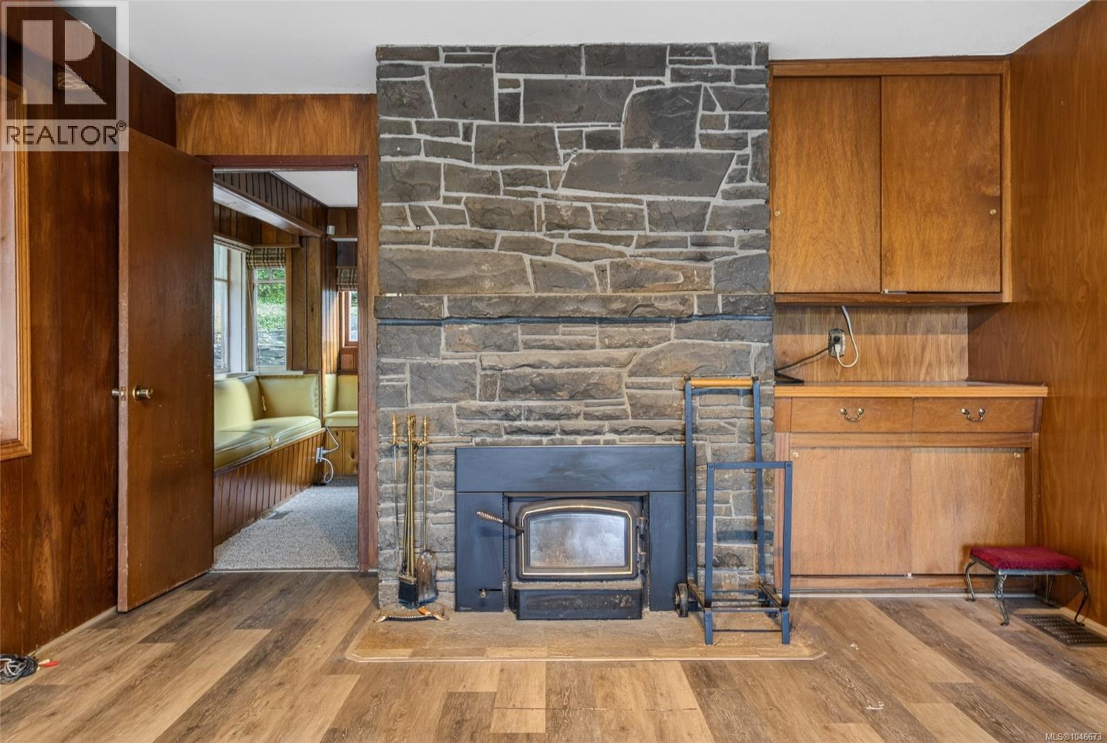 1038 Redcap St Property Photo 26