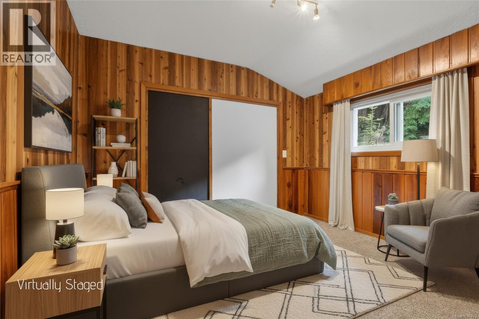 1038 Redcap St Property Photo 40