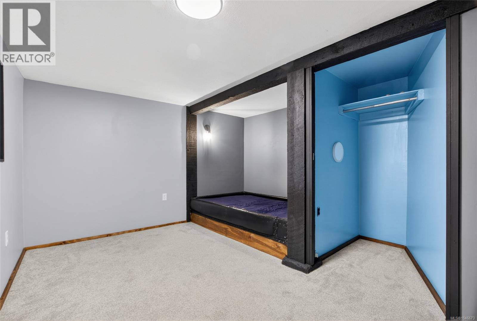 1038 Redcap St Property Photo 42