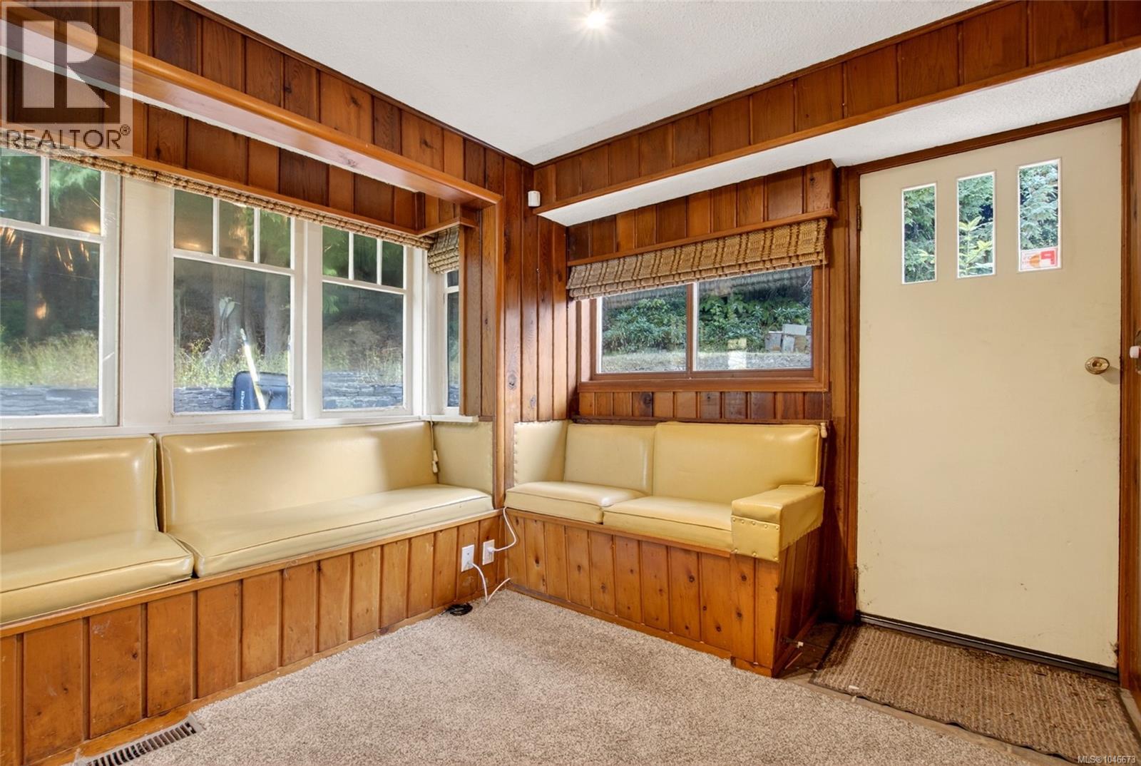 1038 Redcap St Property Photo 46