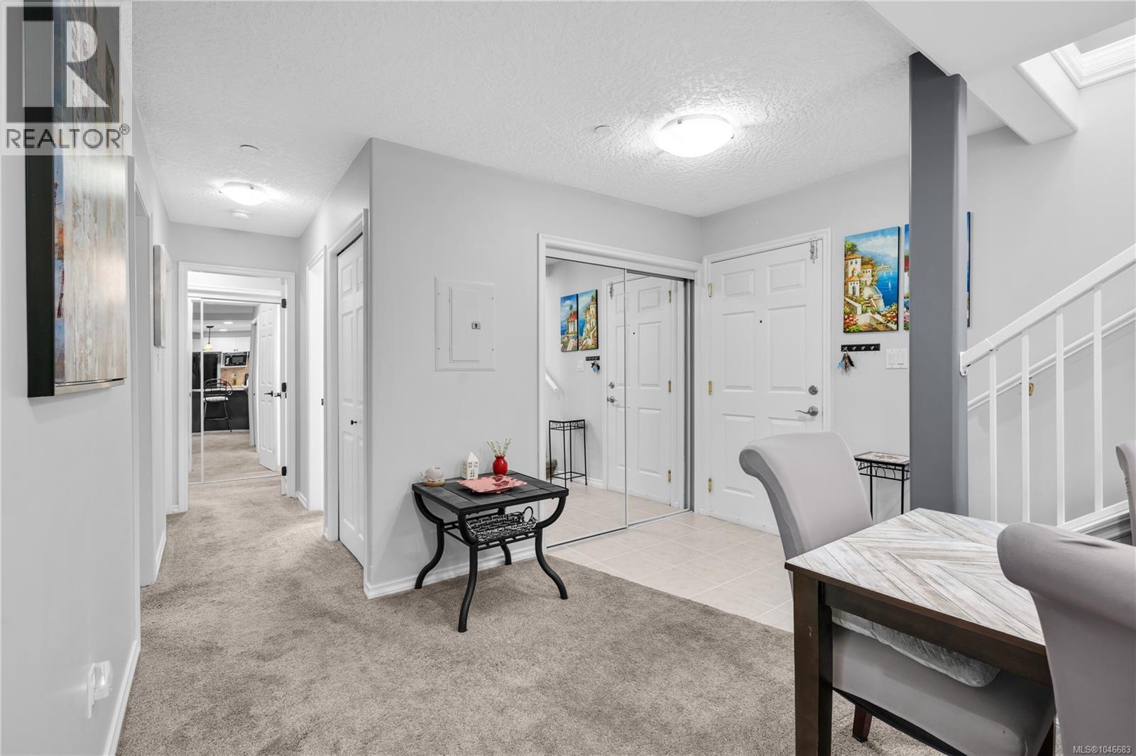 405 2823 Jacklin Rd Property Photo 18