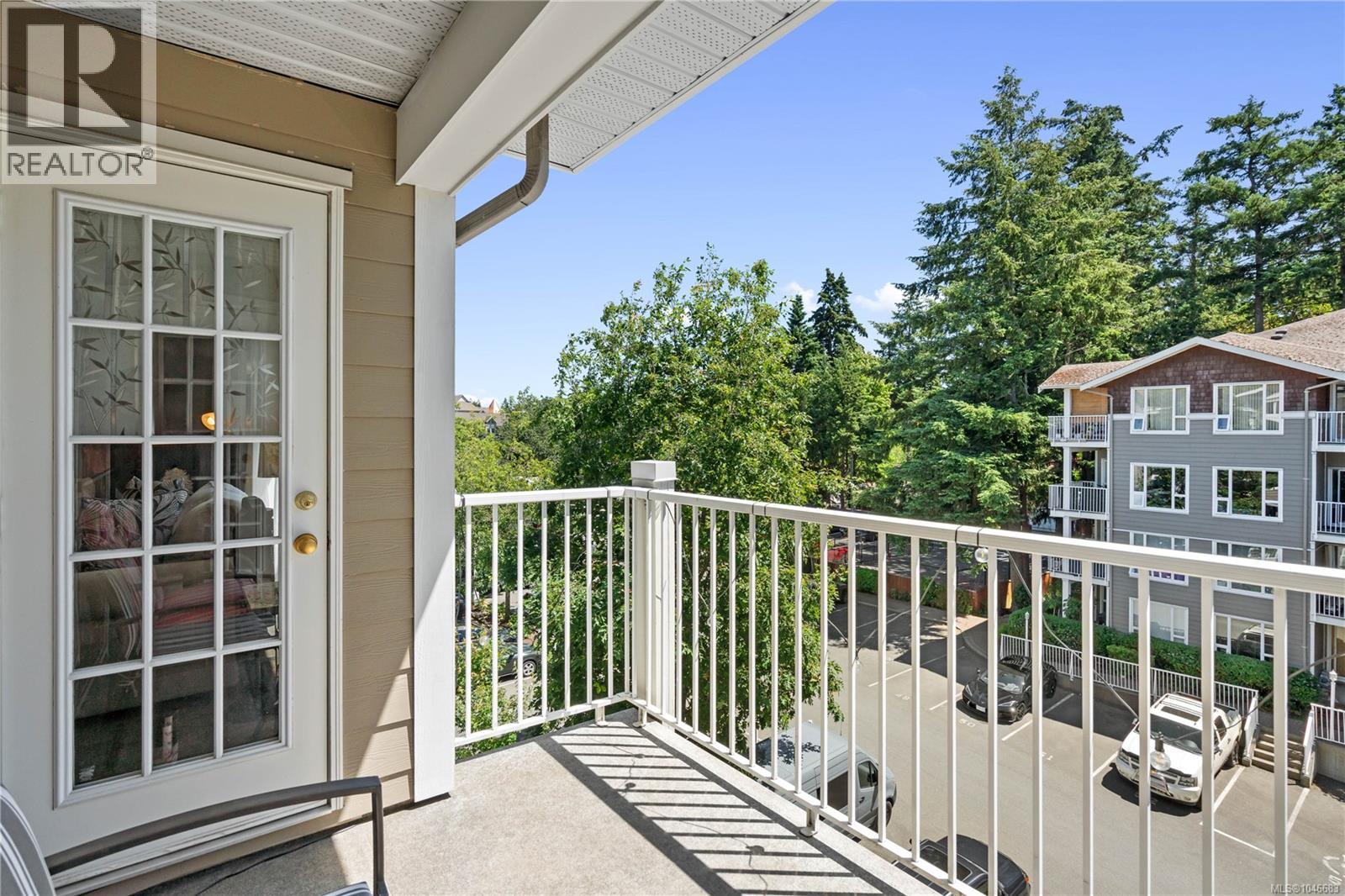 405 2823 Jacklin Rd Property Photo 32