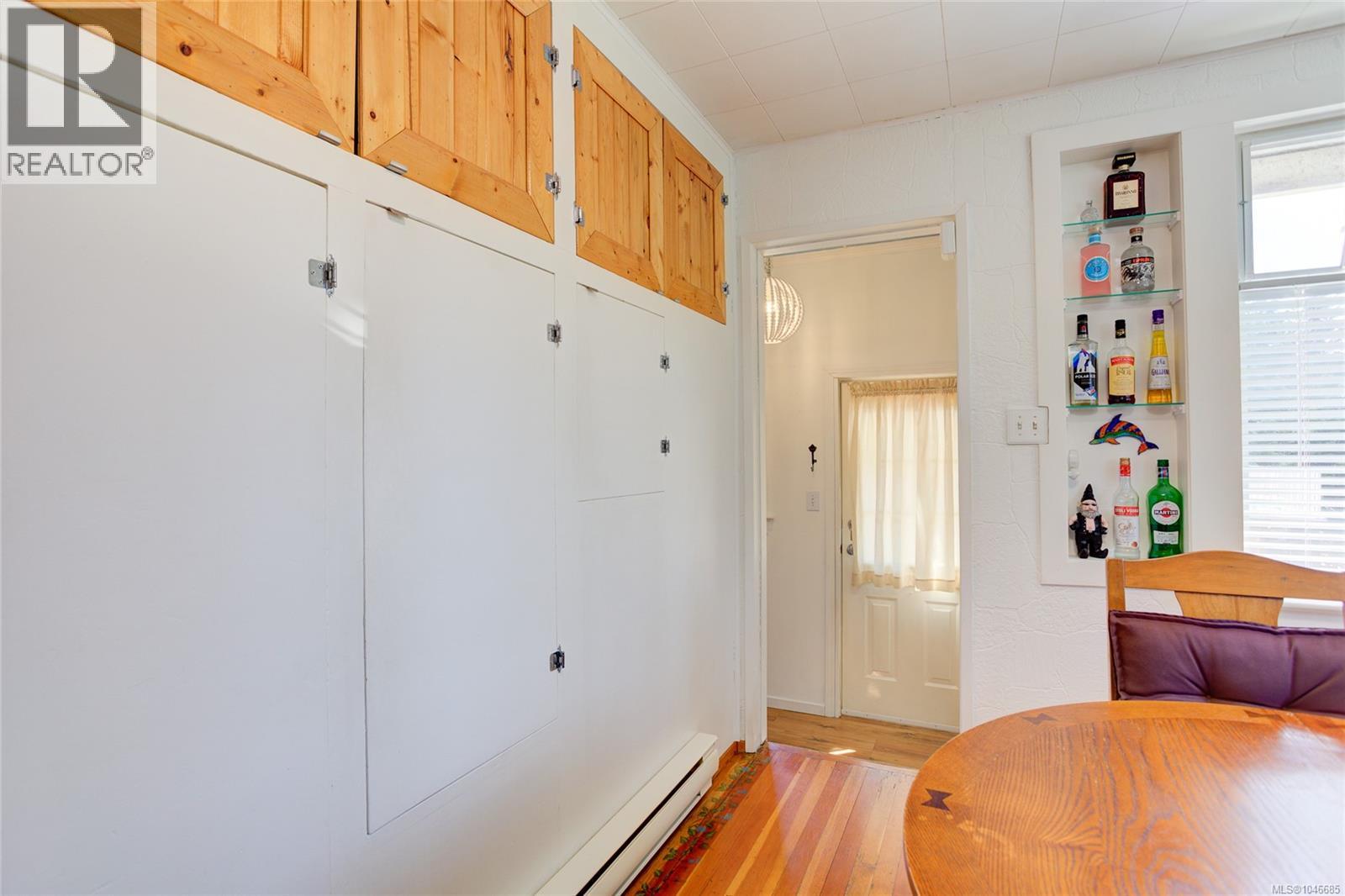 10660 Cedar Dr Property Photo 19