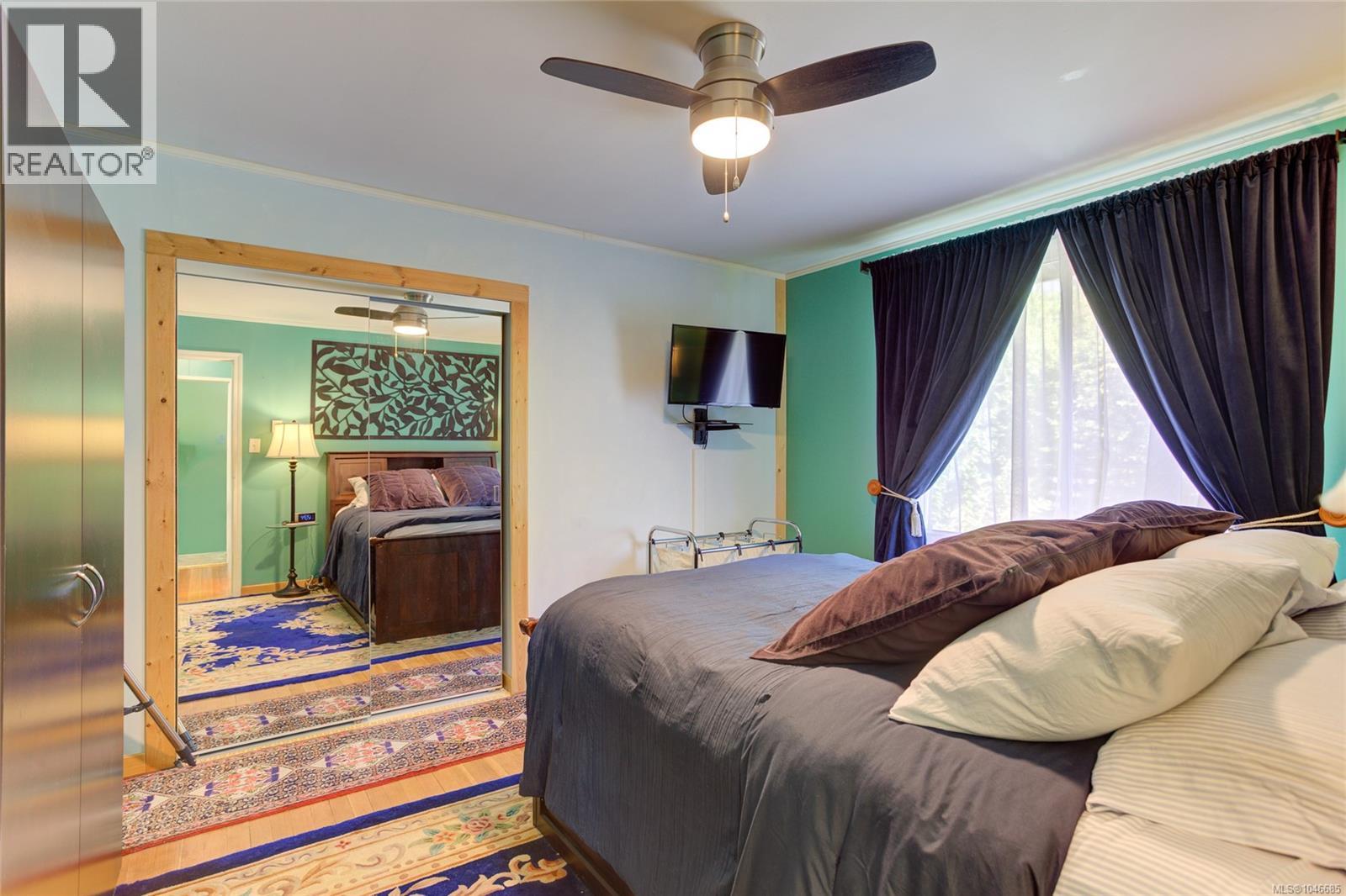 10660 Cedar Dr Property Photo 22