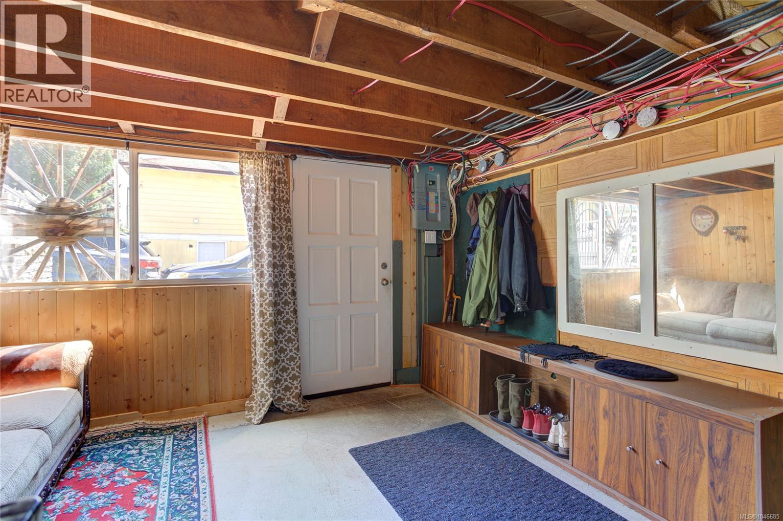 10660 Cedar Dr Property Photo 38