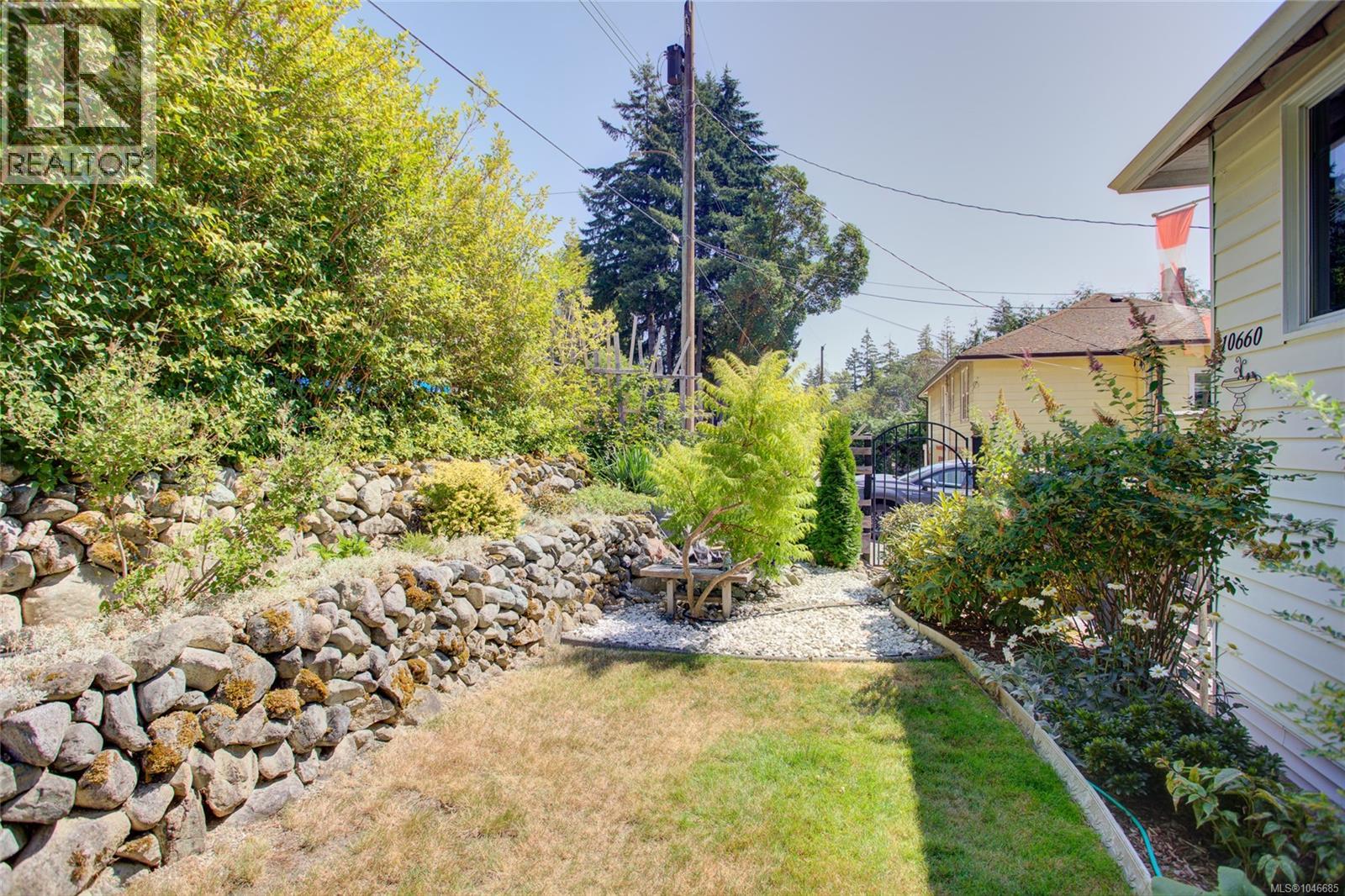 10660 Cedar Dr Property Photo 52