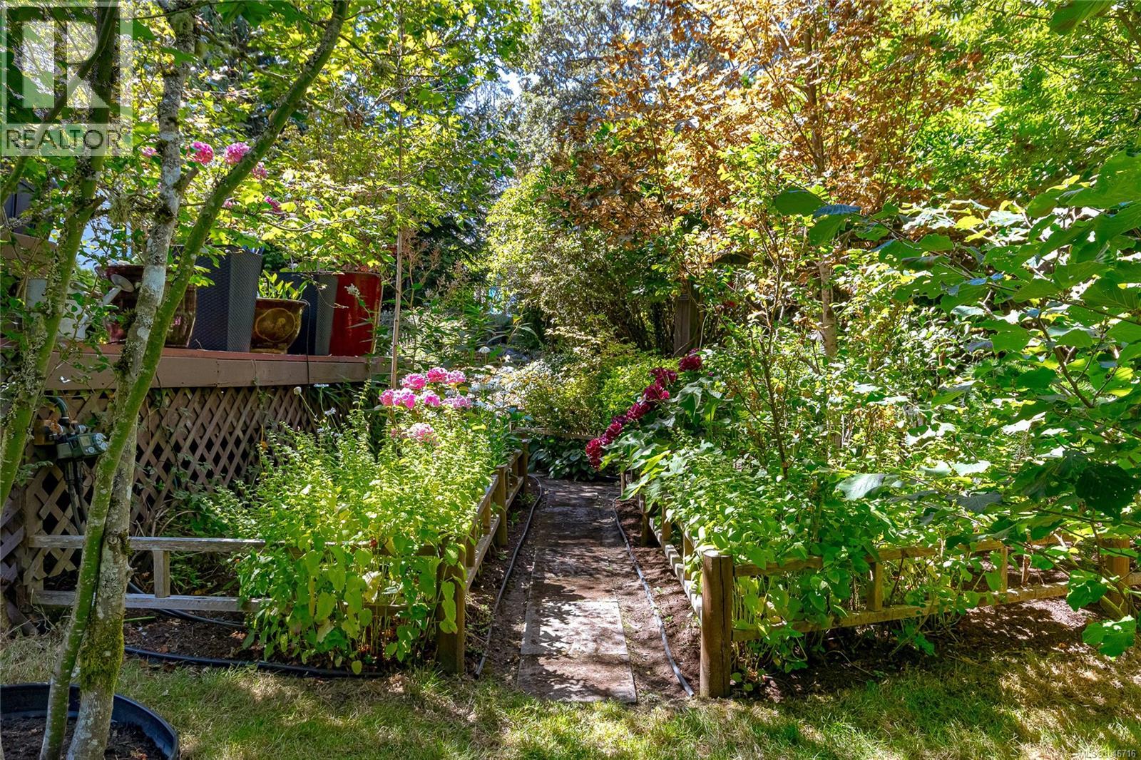 1234 Union Rd Property Photo 5