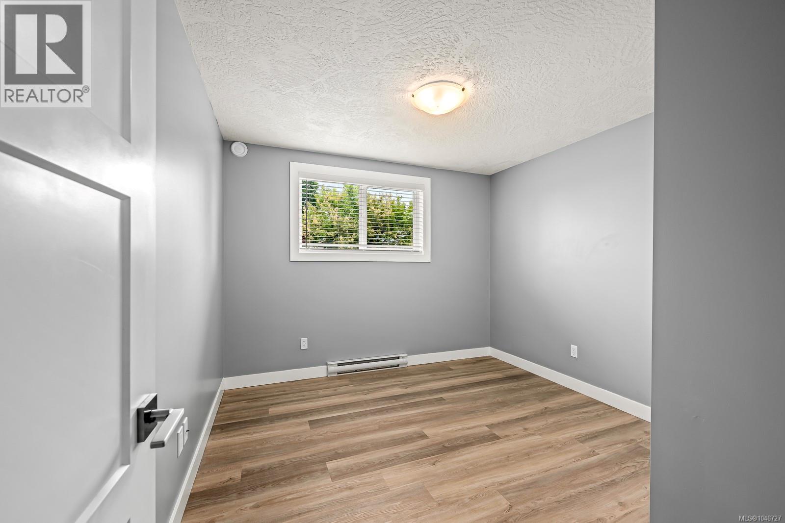 3303 Seventh St Property Photo 44