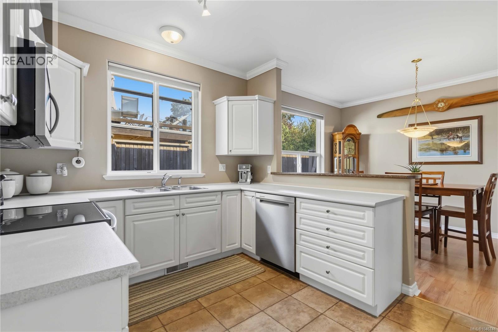 1101 Berkeley Pl Property Photo 2