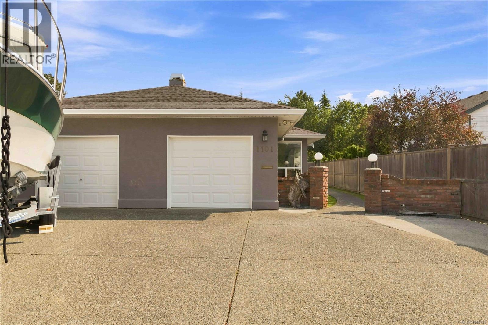 1101 Berkeley Pl Property Photo 7