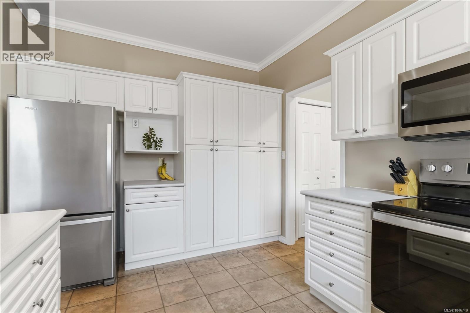 1101 Berkeley Pl Property Photo 17