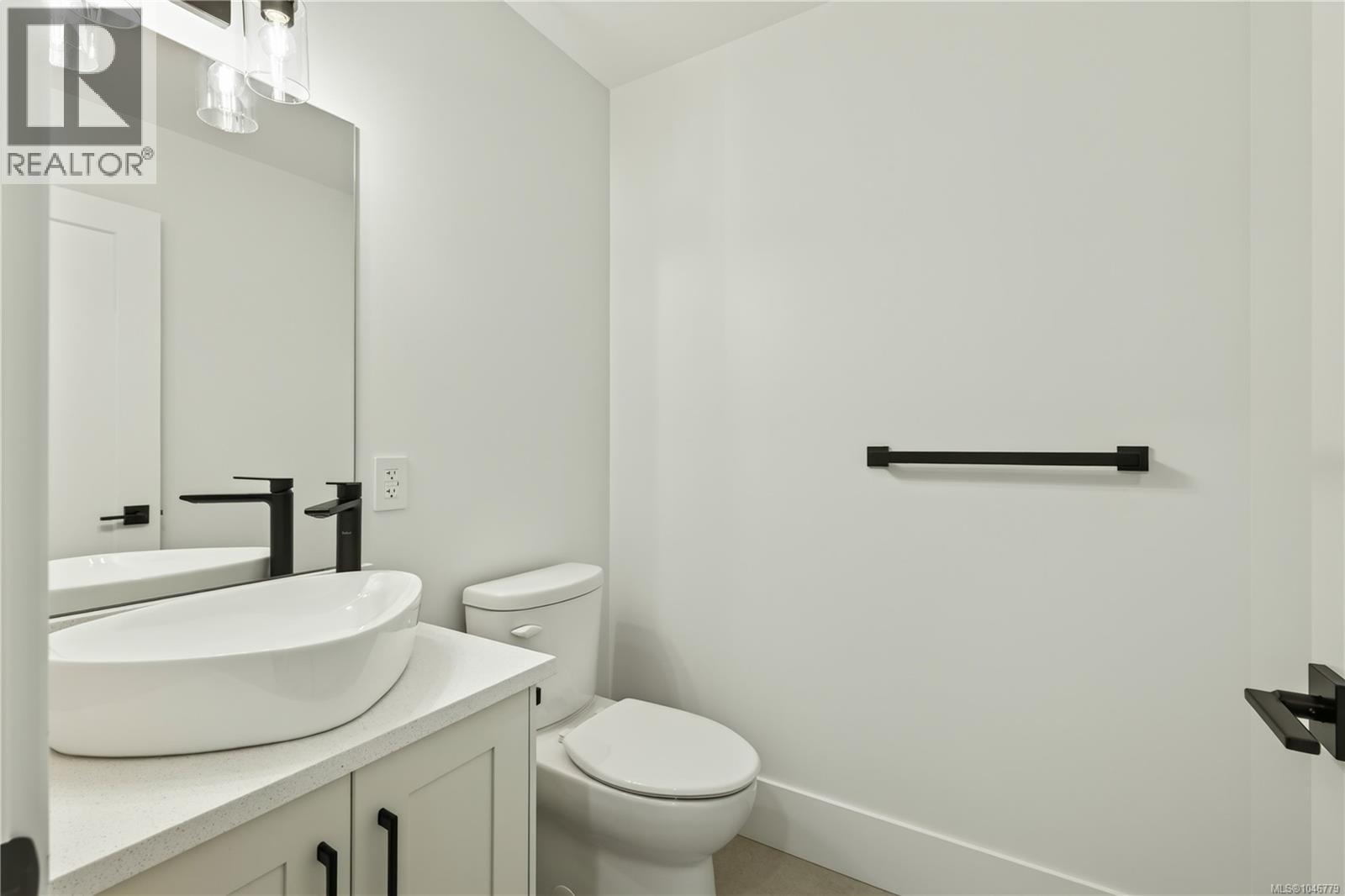 103 2302 Arbot Rd Property Photo 15