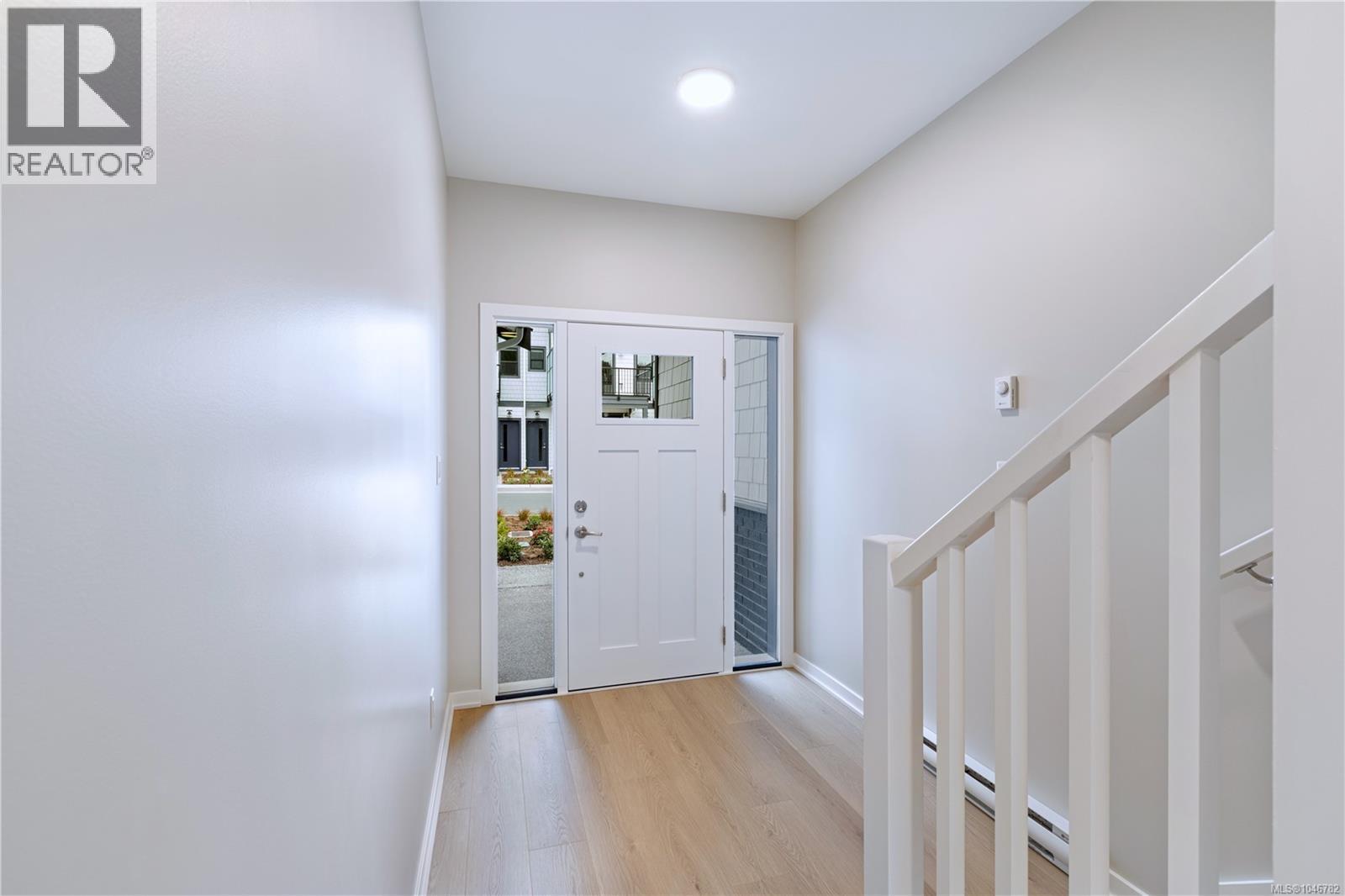 2875 Ledgestone Cres Property Photo 5