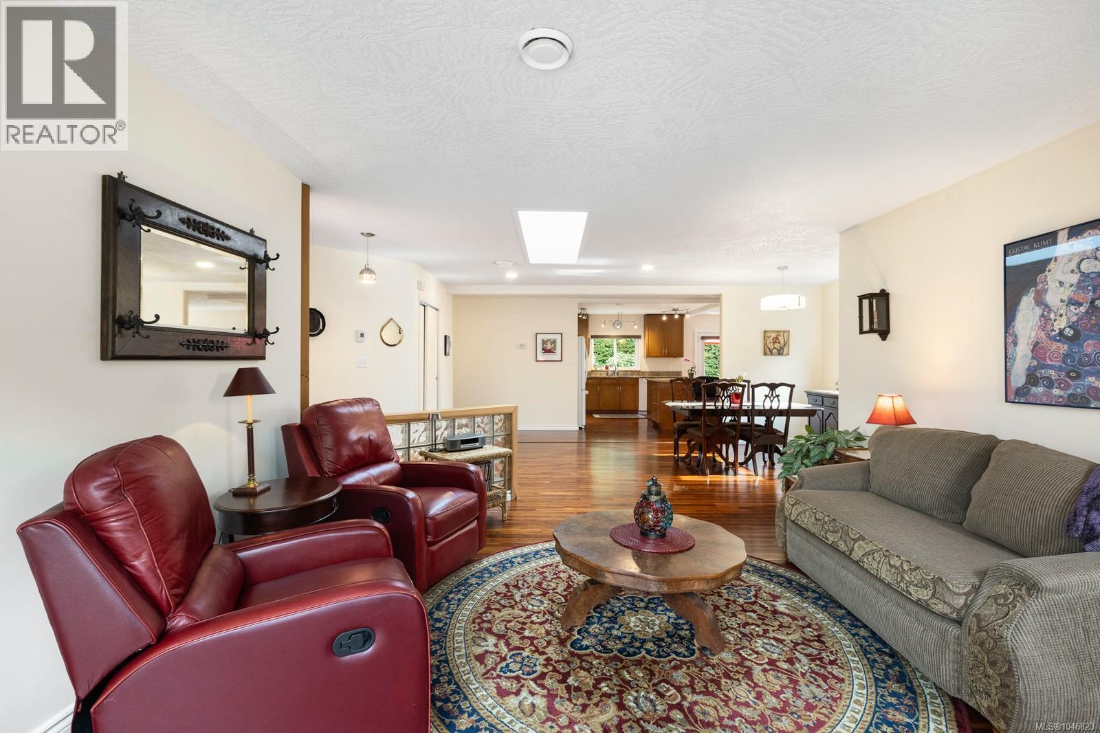 5 3285 Ash Rd Property Photo 19