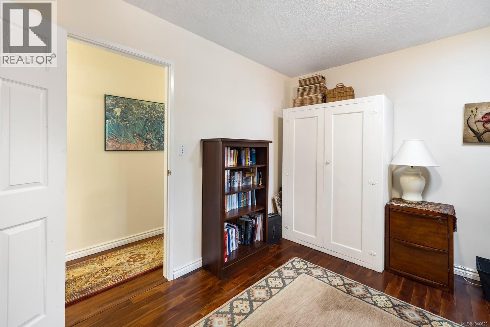 5 3285 Ash Rd Property Photo 32
