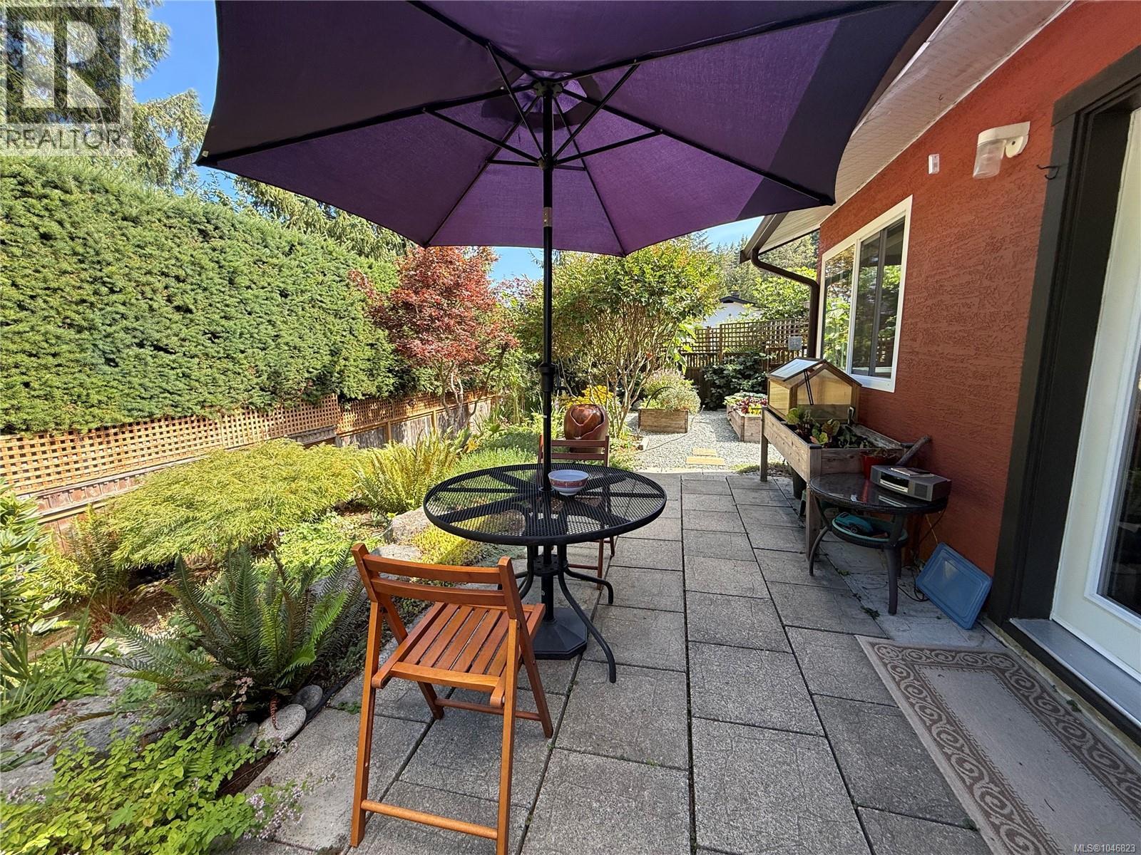 5 3285 Ash Rd Property Photo 36
