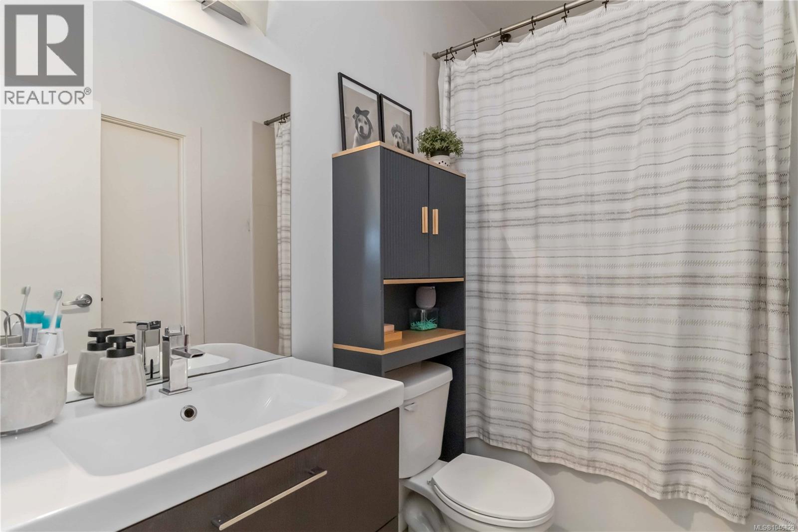 420 2871 Jacklin Rd Property Photo 19