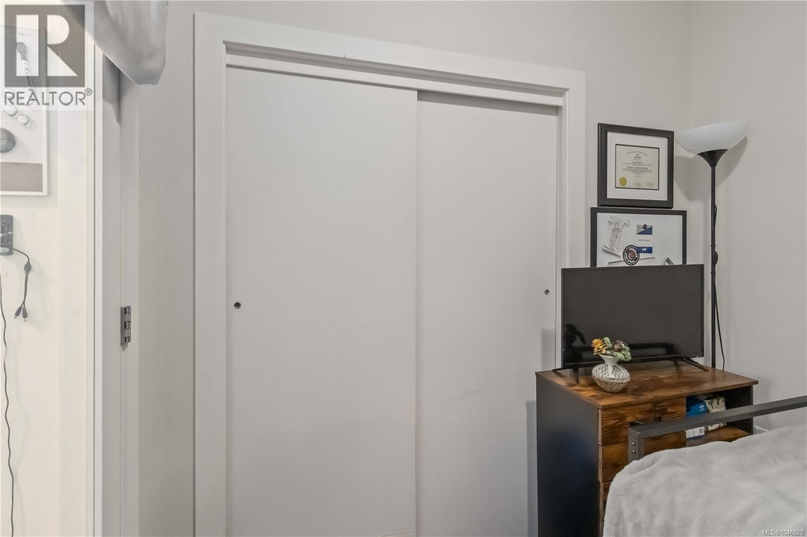 420 2871 Jacklin Rd Property Photo 21