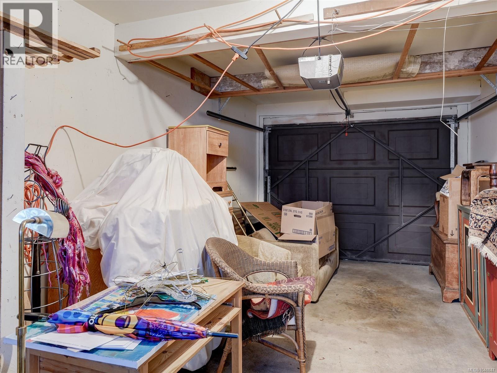 111 Michigan St Property Photo 25
