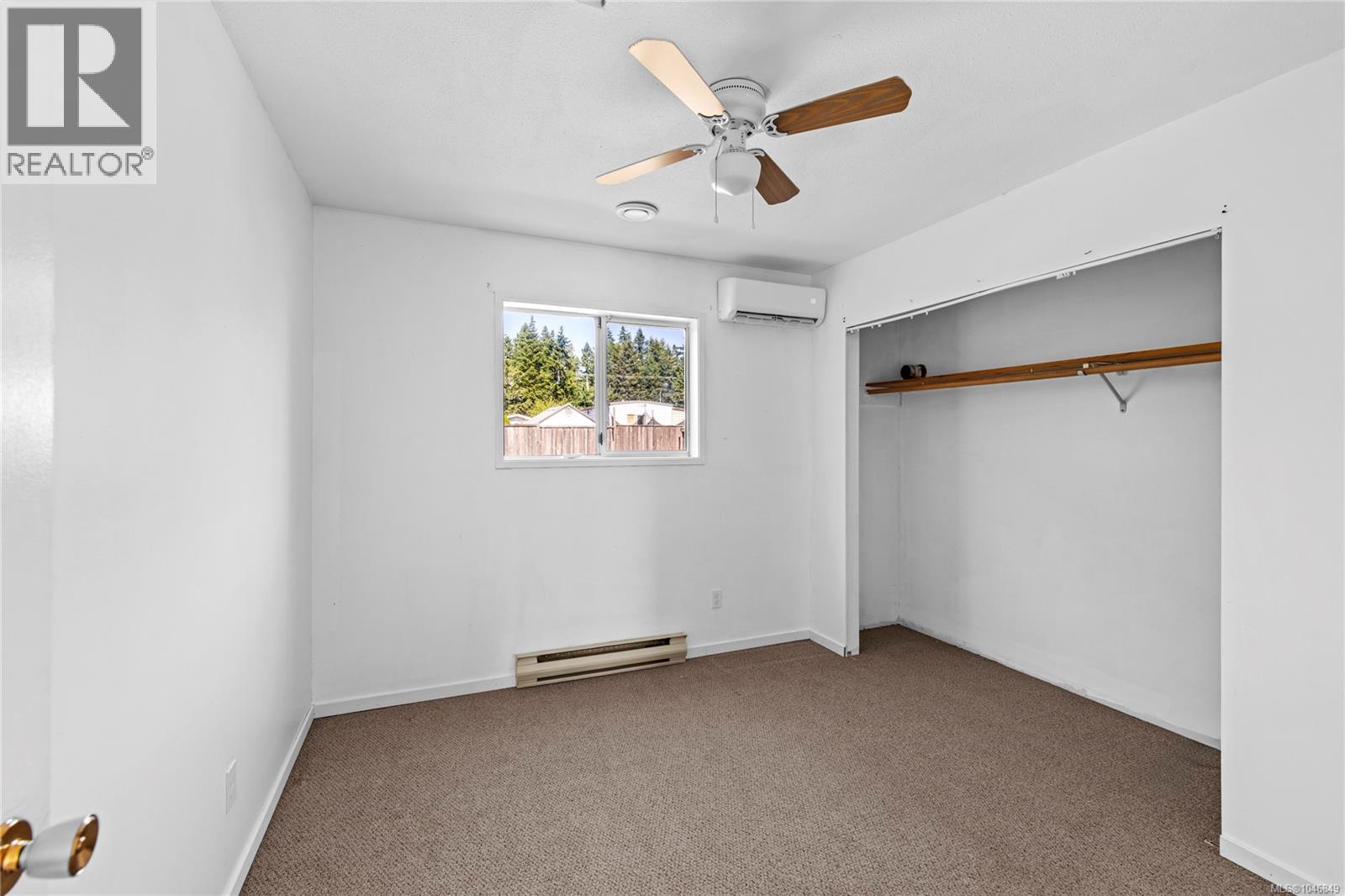 2454 5th St E Property Photo 22