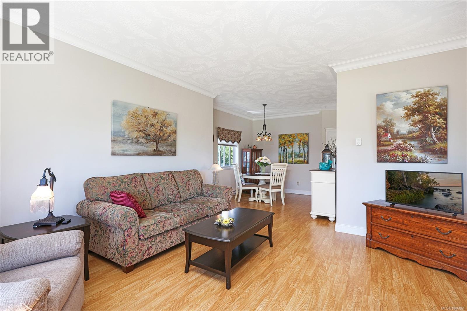 16 1646 Balmoral Ave Property Photo 5