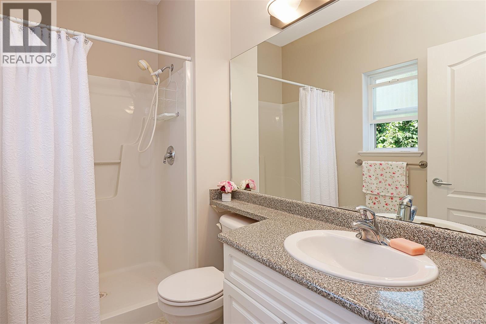 16 1646 Balmoral Ave Property Photo 17