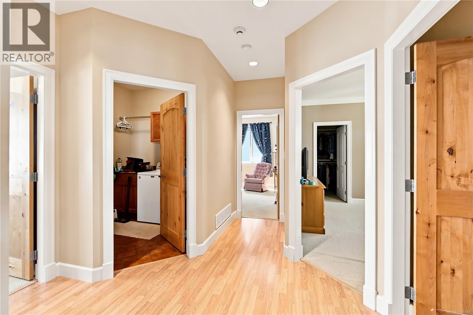 2240 Leighton Rd Property Photo 15