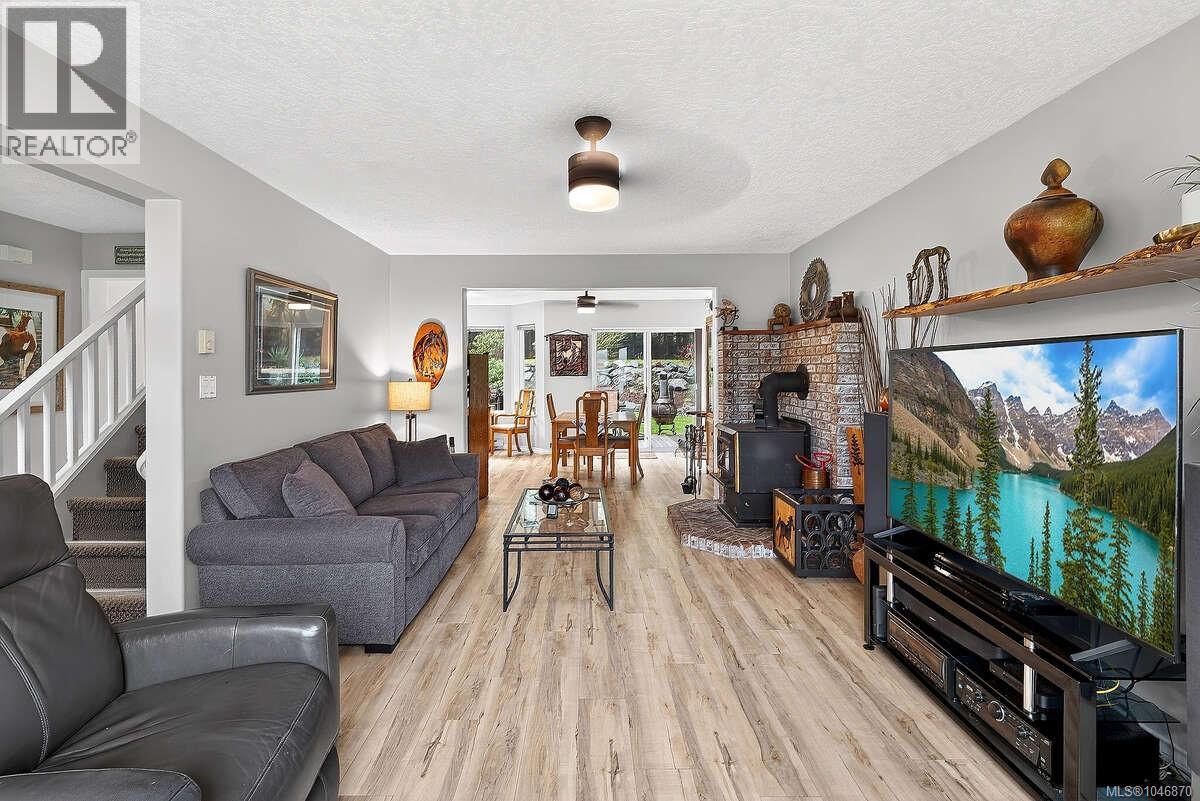 1136 Corcan Rd Property Photo 7