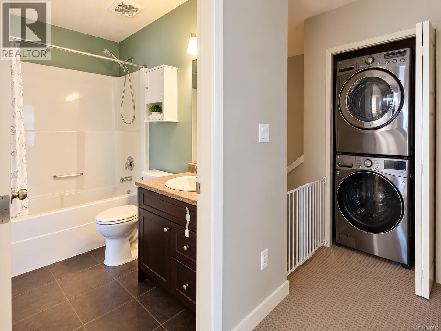 104 2153 Ridgemont Pl Property Photo 14