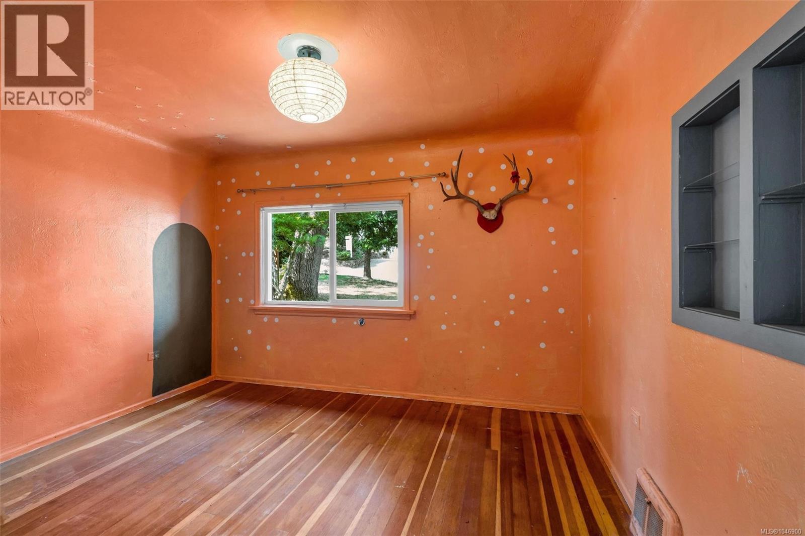 1669 Kisber Ave Property Photo 15