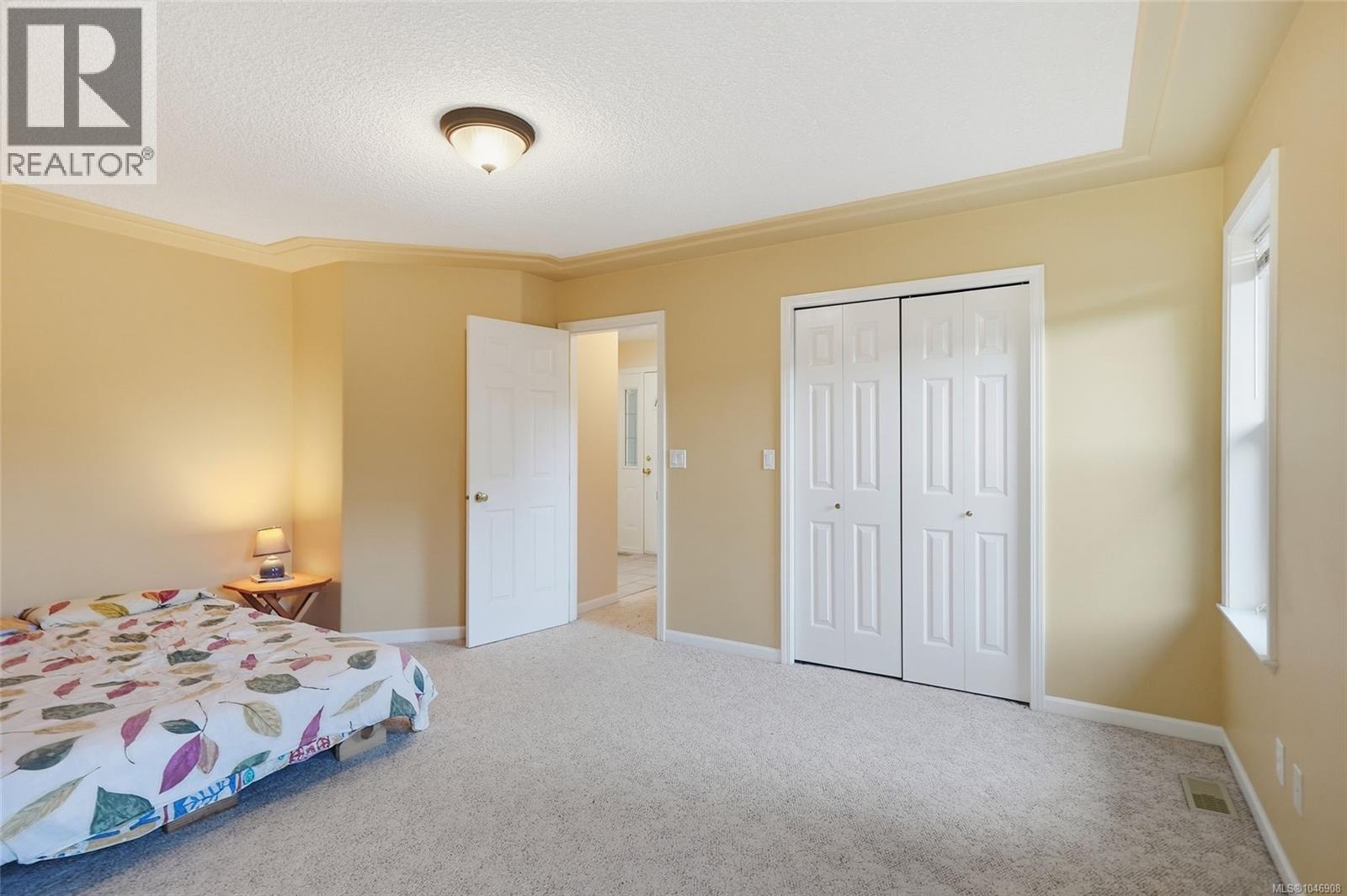 821 Shorewood Dr Property Photo 16