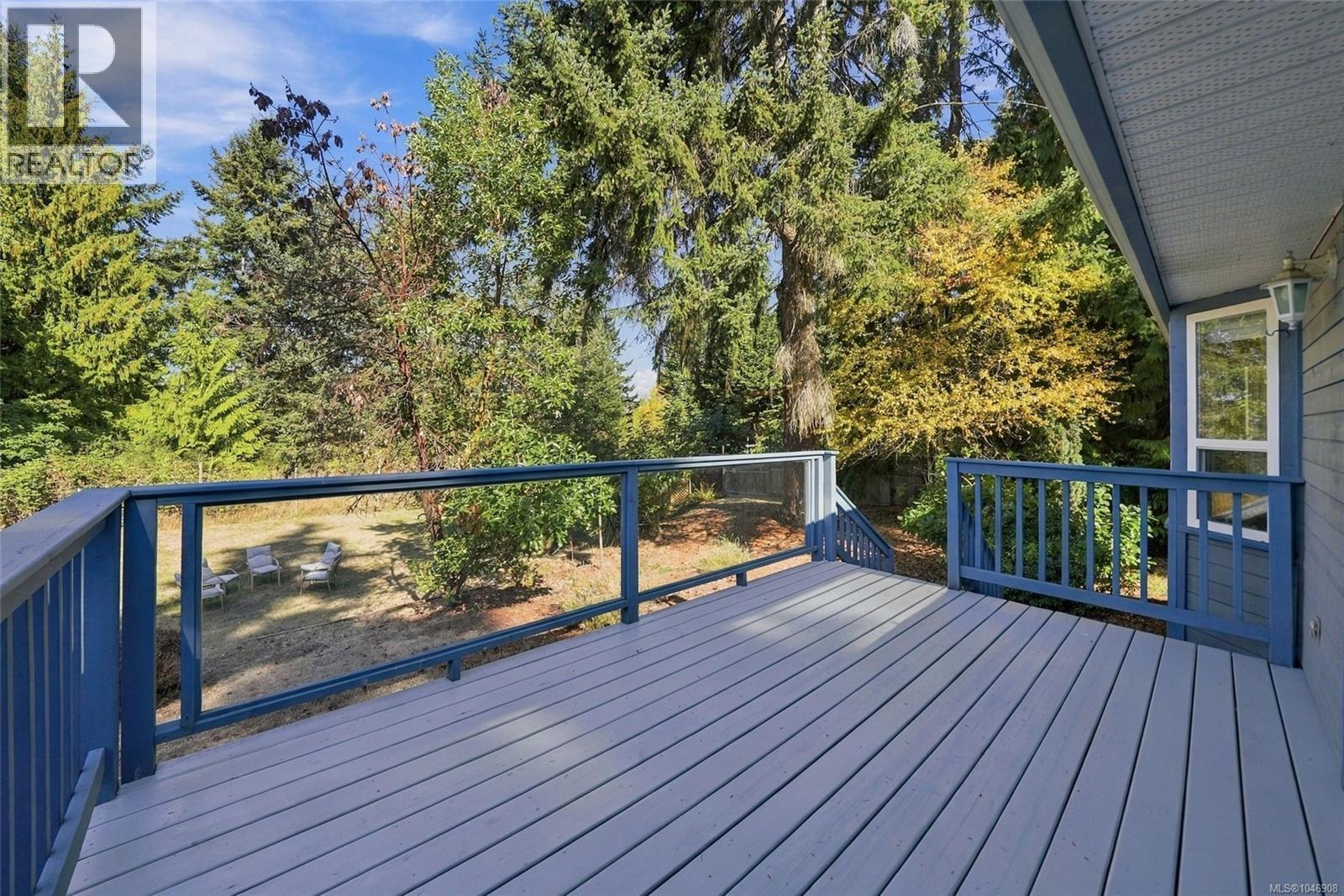 821 Shorewood Dr Property Photo 27