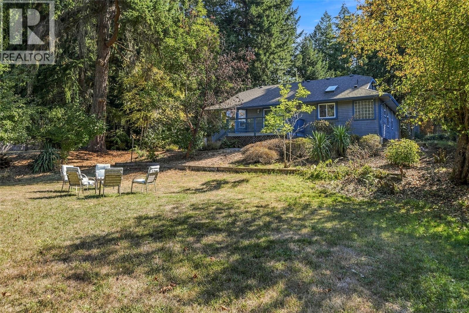 821 Shorewood Dr Property Photo 34