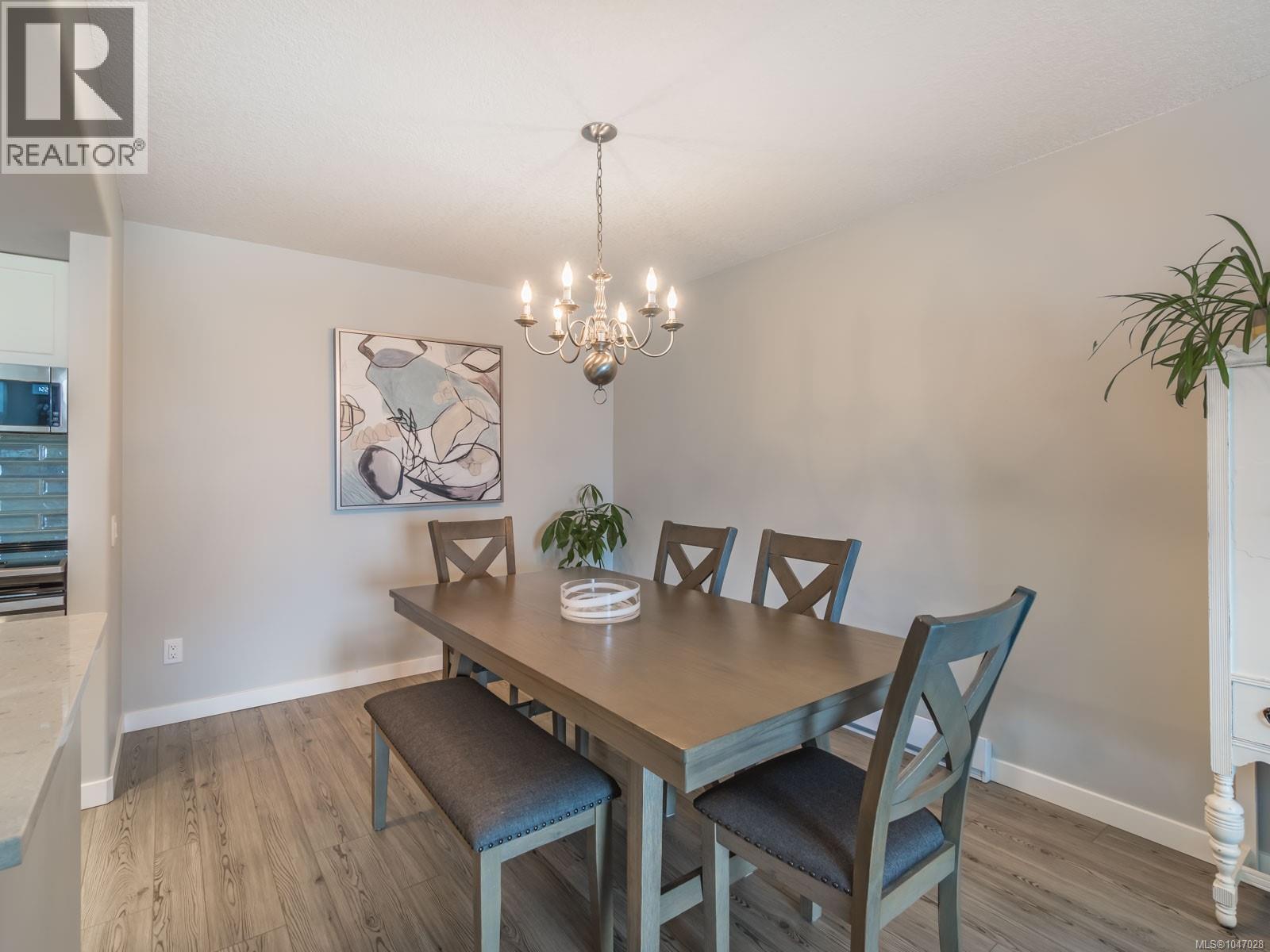 404 3555 Outrigger Rd Property Photo 18