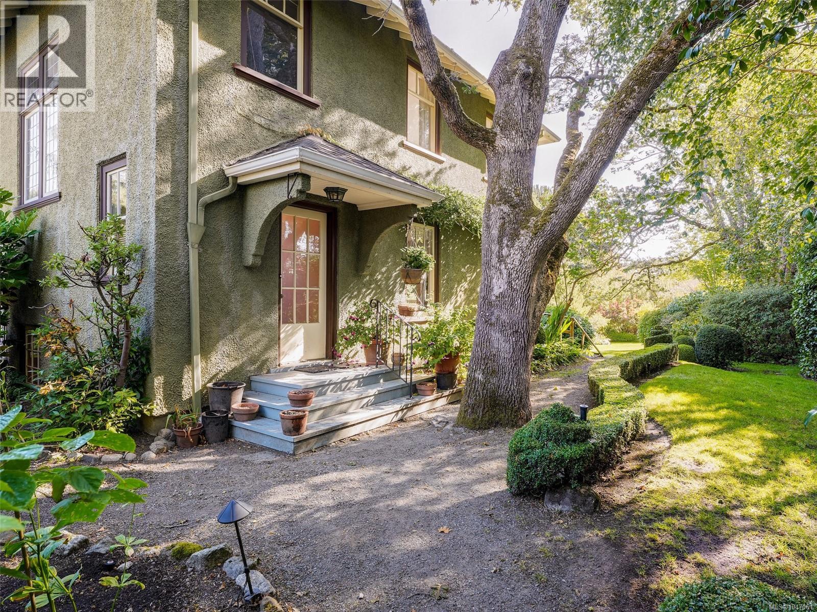 535 Island Rd