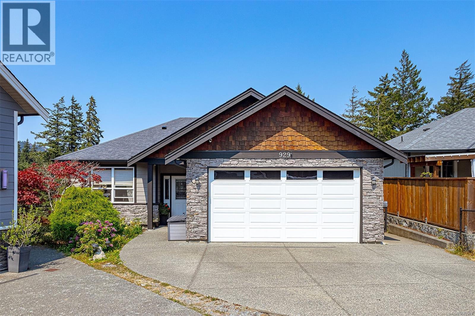 929 Step Moss Close Property Photo 1
