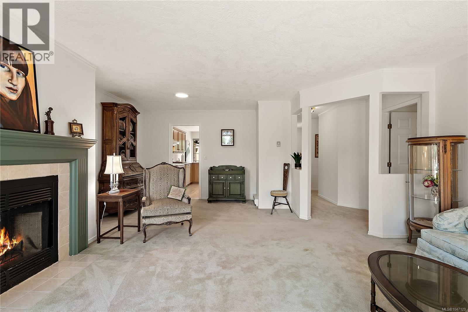 5 909 Admirals Rd Property Photo 15