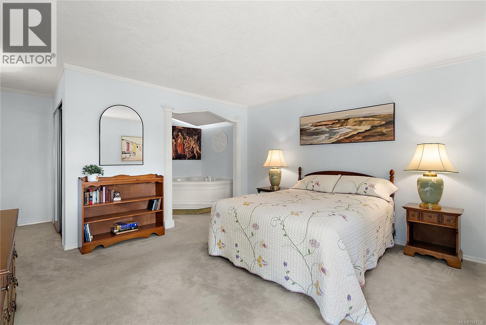 5 909 Admirals Rd Property Photo 18
