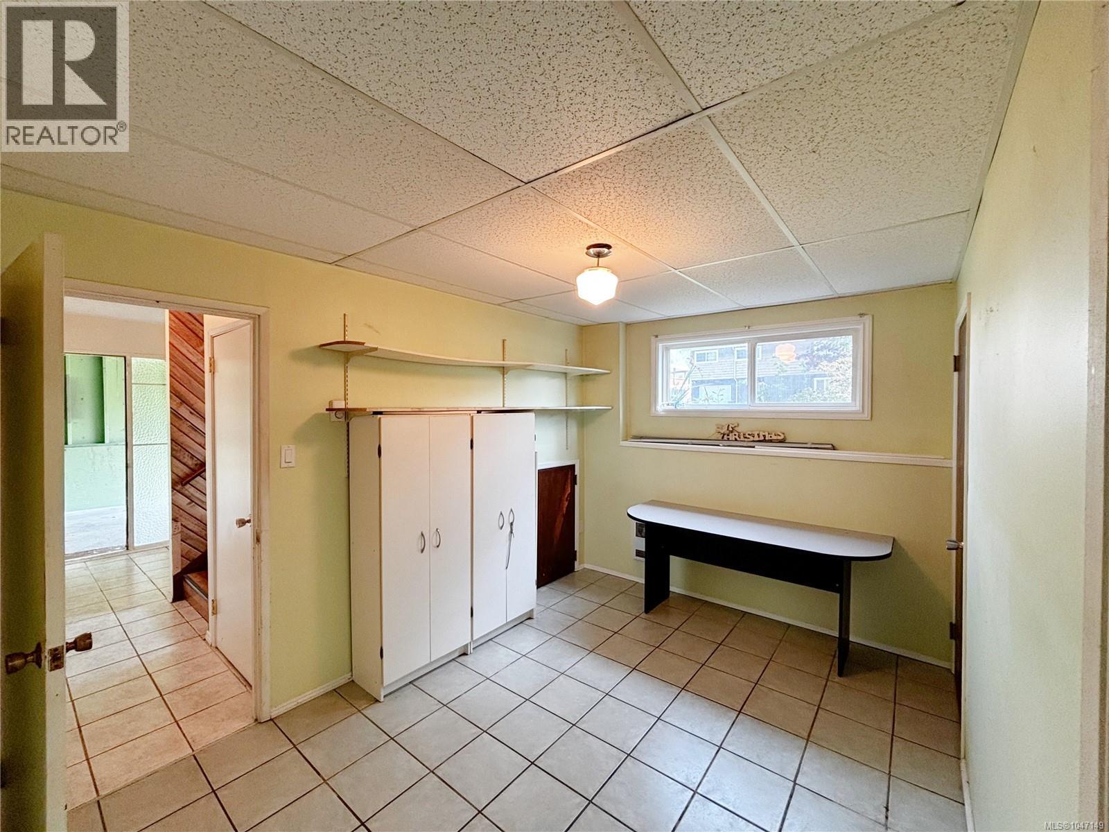 390 Alder Cres Property Photo 15