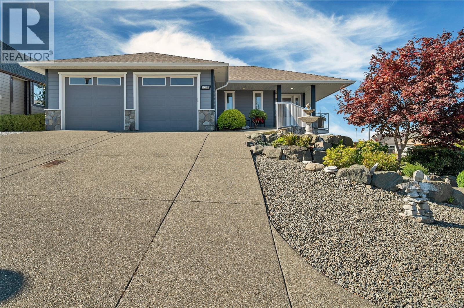 2962 Pacific View Terr Property Photo 2