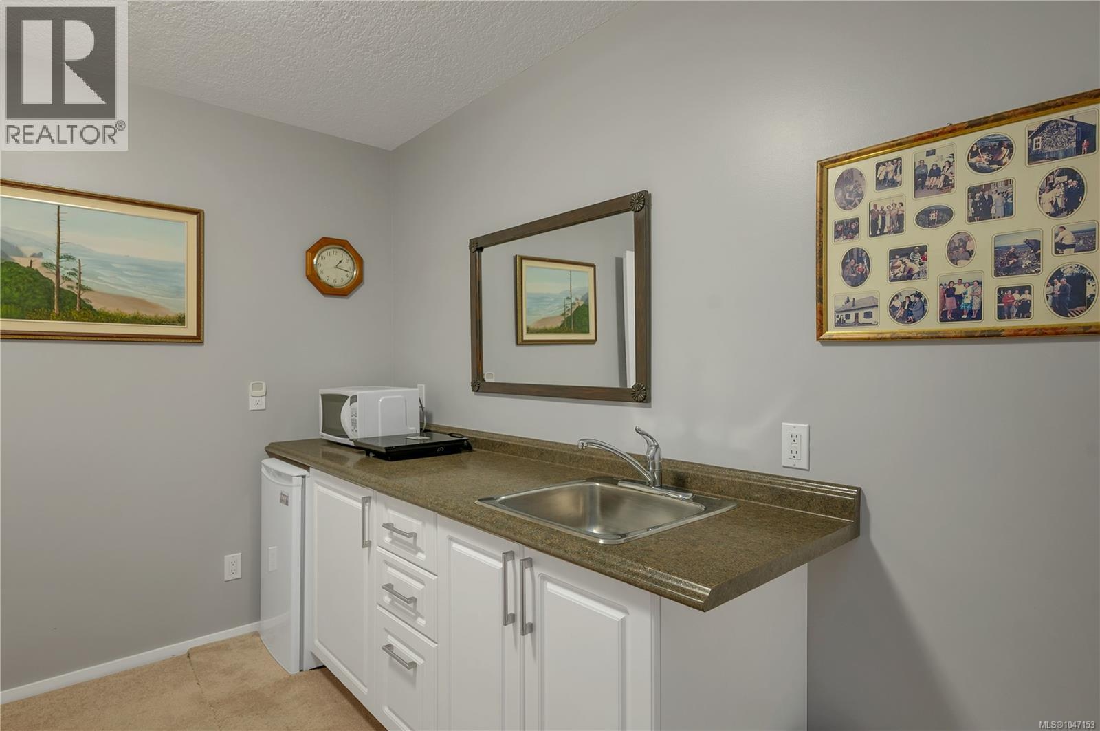 2962 Pacific View Terr Property Photo 38