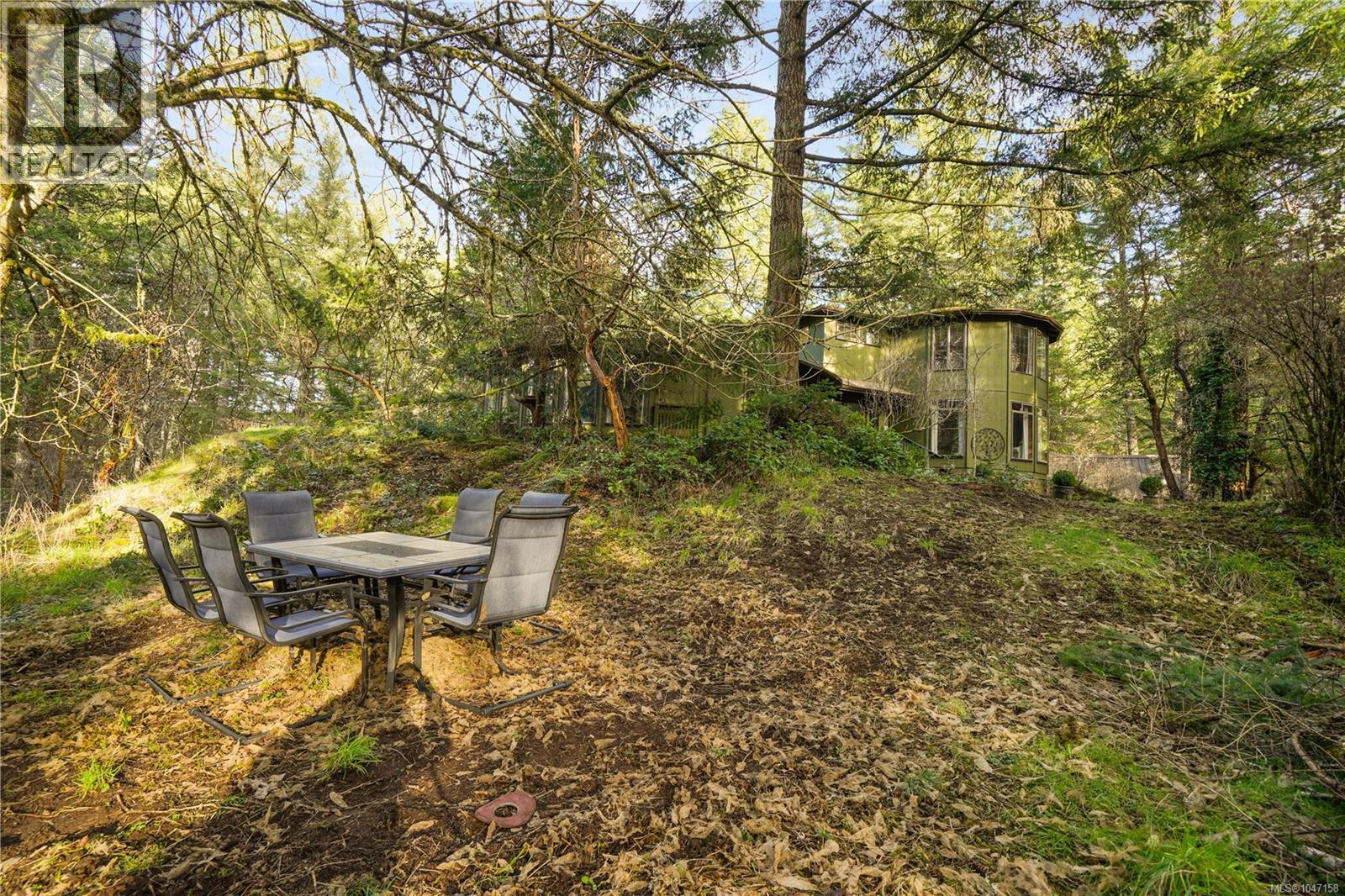 3383 Lakeridge Pl Property Photo 58