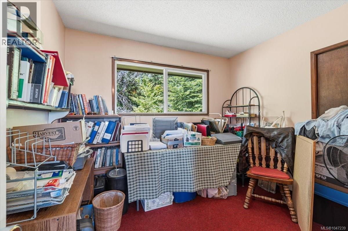 422 Battie Dr Property Photo 20