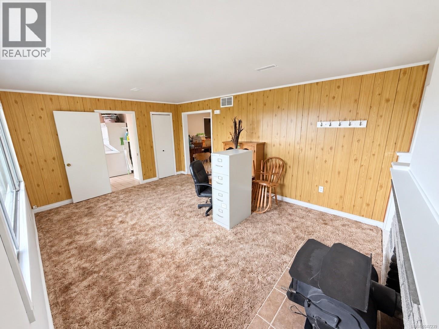 422 Battie Dr Property Photo 28